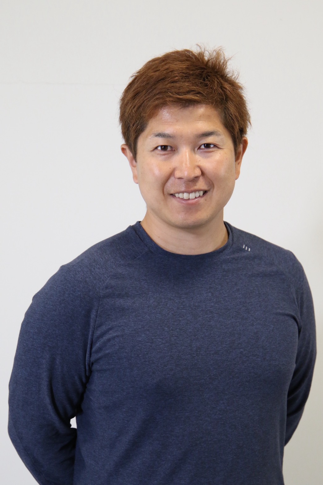 講師